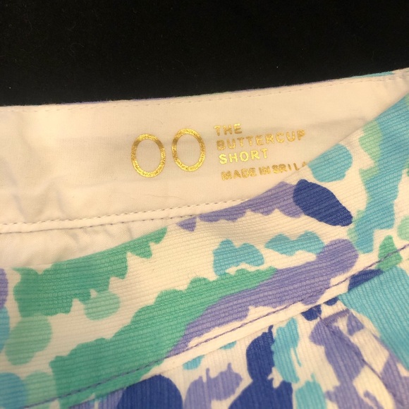 Lilly Pulitzer Shorts - Picture 3 of 5